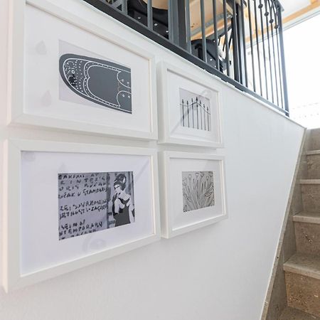 Seafront Baska Apartment Exterior foto